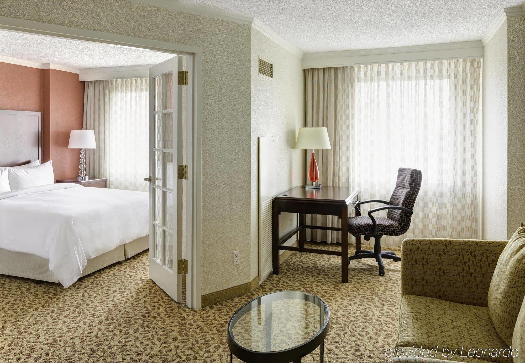 Embassy Suites By Hilton Bethesda Washington Dc Kültér fotó