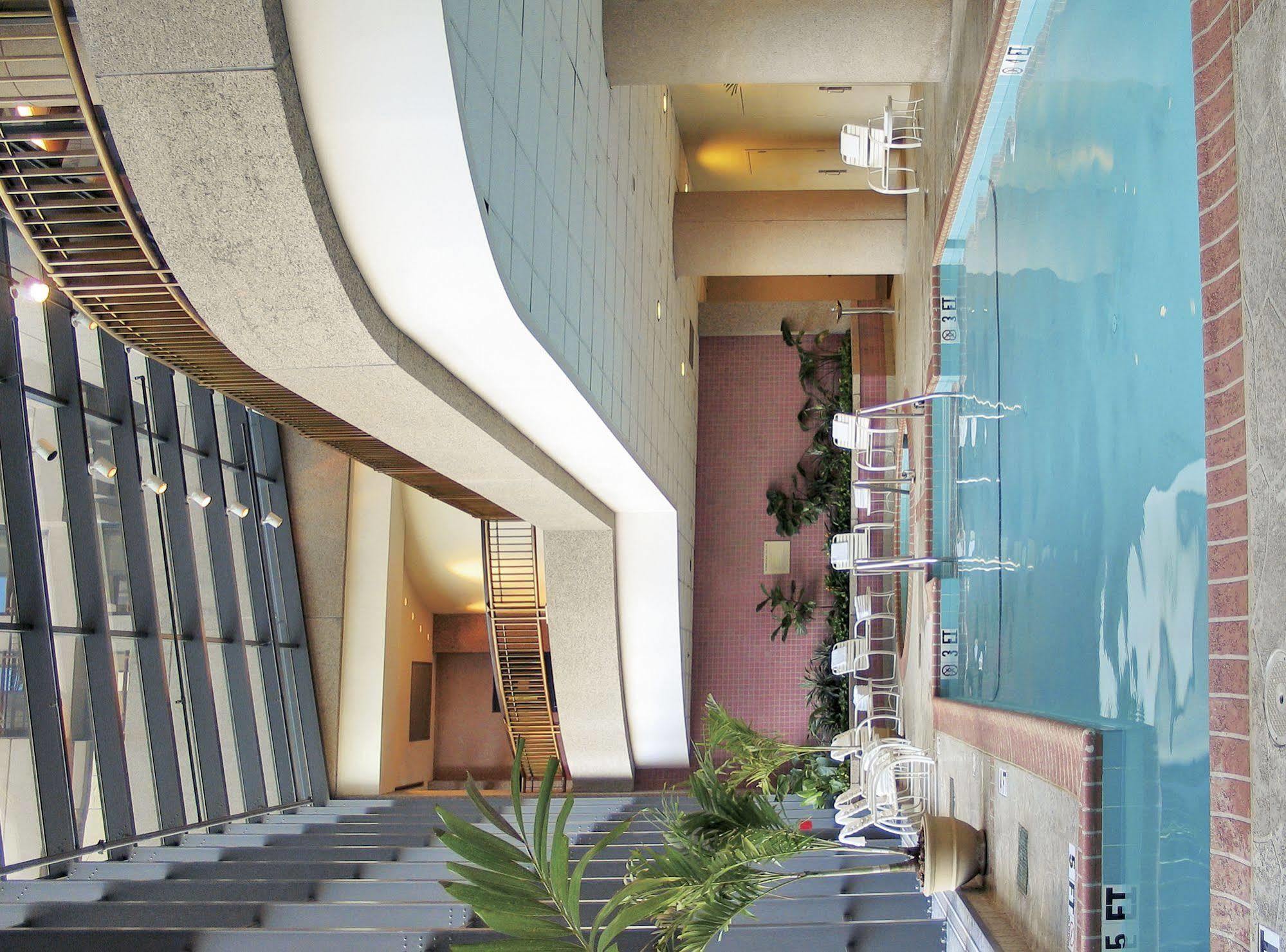 Embassy Suites By Hilton Bethesda Washington Dc Kültér fotó
